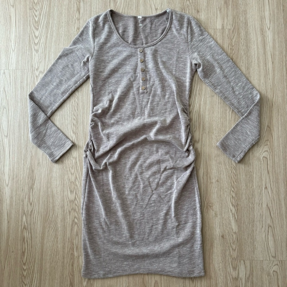 Pinkblush ribbed two tone long sleeve bodycon dress nwot